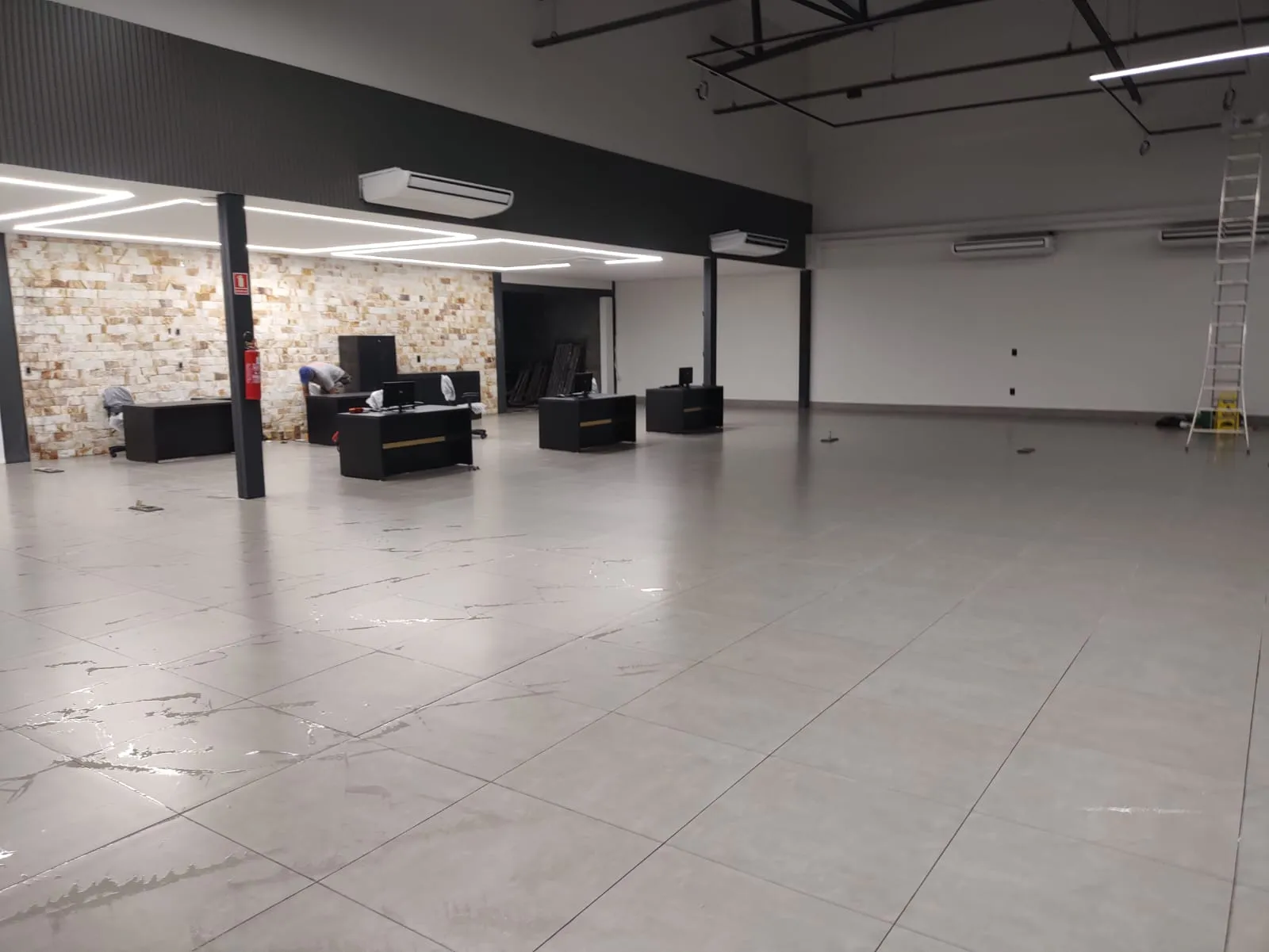 Limpeza comercial em Goiânia