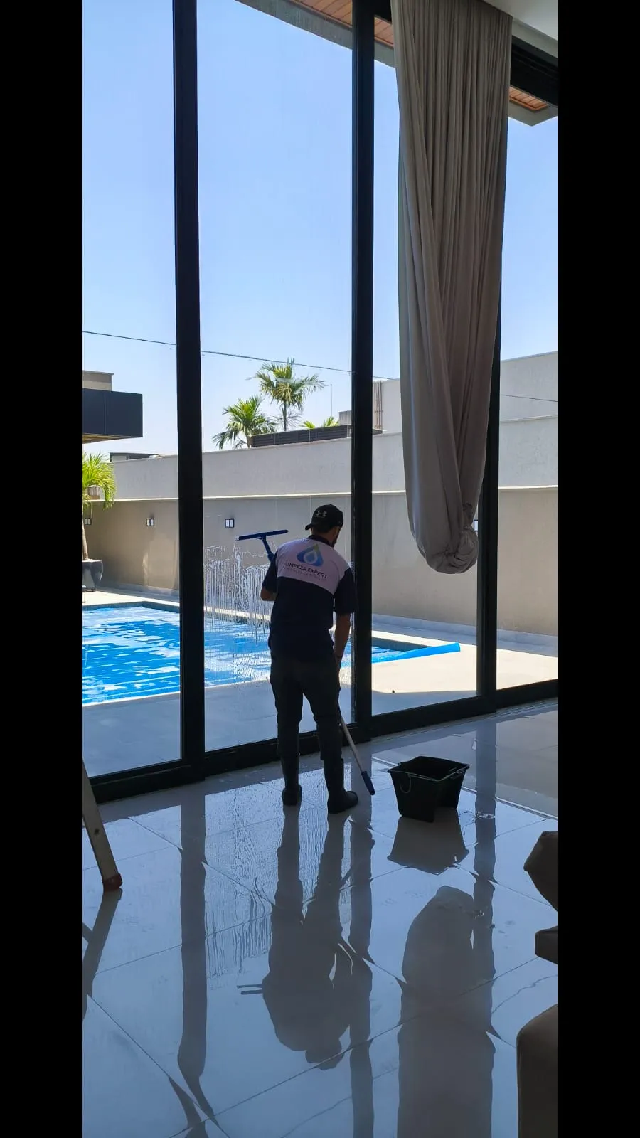 Limpeza de vidros profissional